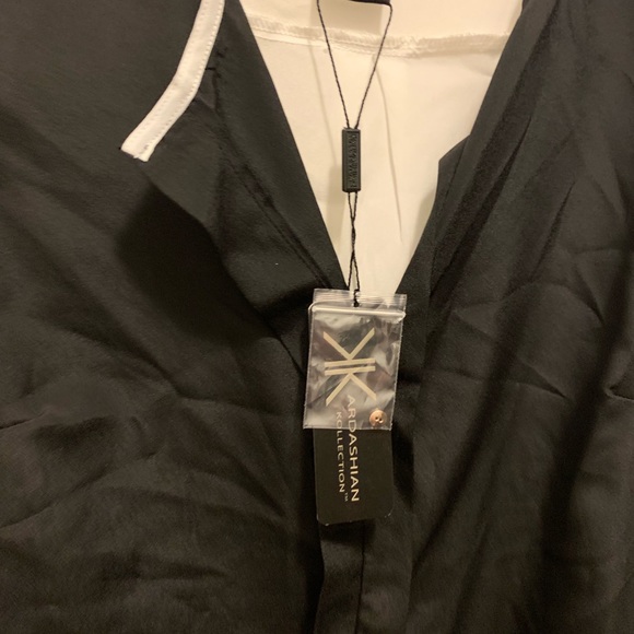 NWT Kardashian Kollection colorblock top size S - Picture 2 of 6